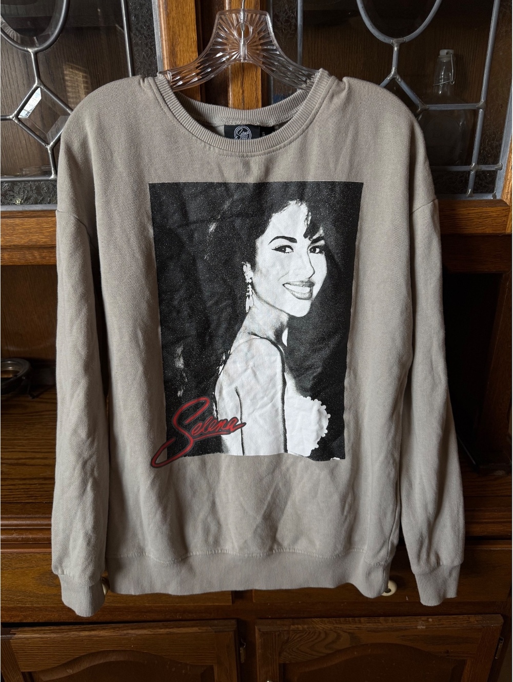 Official Selena Quintanilla Merchandise Crewneck Sweatshirt Sz S Portrait